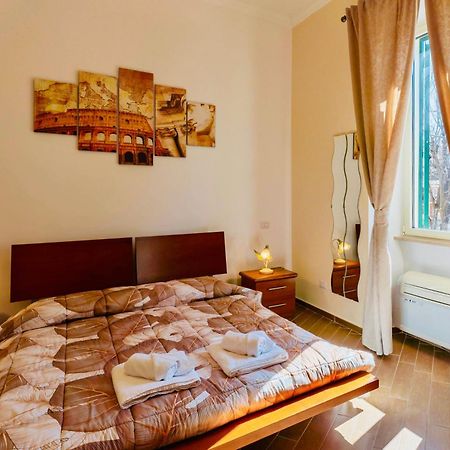 Miclad Colosseum Guest House Roma Ngoại thất bức ảnh