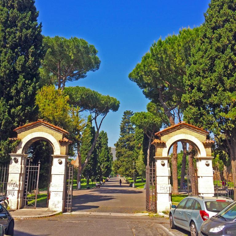 Miclad Colosseum Guest House Roma Ngoại thất bức ảnh